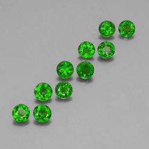 Achetez naturel ct Vert Diopside Chrome gems, Coupe roude, En provenance Russie chez GemSelect. En stock, livraison internationale!