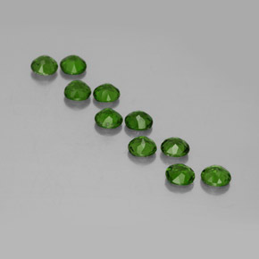 Achetez naturel ct Vert Diopside Chrome gems, Coupe roude, En provenance Russie chez GemSelect. En stock, livraison internationale!