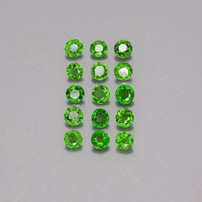 Achetez naturel ct Vert Diopside Chrome gems, Coupe roude, En provenance Russie chez GemSelect. En stock, livraison internationale!