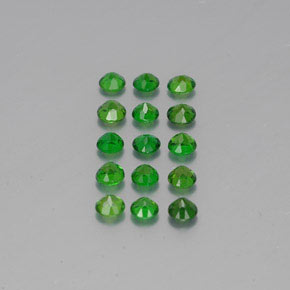 Achetez naturel ct Vert Diopside Chrome gems, Coupe roude, En provenance Russie chez GemSelect. En stock, livraison internationale!