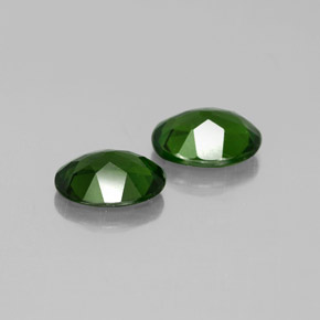 Achetez naturel ct vert diopside de chrome gems, coupe ovale, en provenance russie chez gemselect. en stock, livraison internationale!