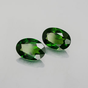 Achetez naturel ct vert diopside de chrome gems, coupe ovale, en provenance russie chez gemselect. en stock, livraison internationale!