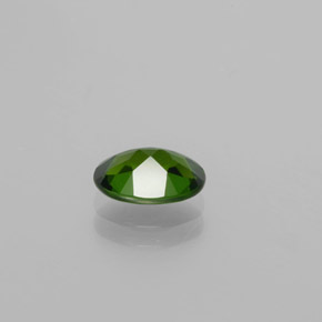 Diopside Chrome Vert naturelle ovale, 1.17 ct, VVS