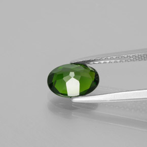 Diopside de chrome vert naturelle coupe ovale, 1,22 ct, VS