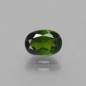 Diopside de chrome vert naturelle coupe ovale, 1,05 ct, VS