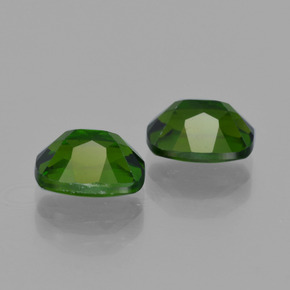 Achetez naturel ct Vert Diopside Chrome gems, Coupe coussin, En provenance Russie chez GemSelect. En stock, livraison internationale!