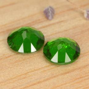 Achetez naturel 0.95ct Vert Diopside Chrome gems, Coupe roude, En provenance Russie chez GemSelect. En stock, livraison internationale!