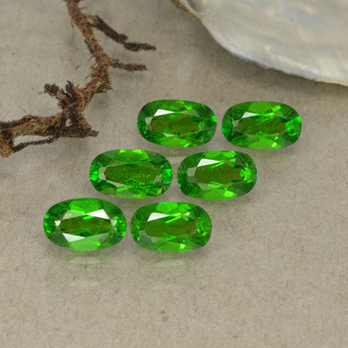 Achetez naturel 1,48ct vert diopside de chrome gems, coupe ovale, en provenance russie chez gemselect. en stock, livraison internationale!
