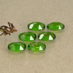 Achetez naturel 1.69ct Vert moyen-foncé Diopside Chrome gems, Coupe ovale, En provenance Russie chez GemSelect. En stock, livraison internationale!