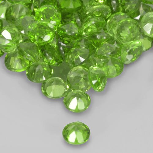Achetez naturel 2.57ct Vert éclatant Diopside Chrome gems, Coupe roude, En provenance Russie chez GemSelect. En stock, livraison internationale!