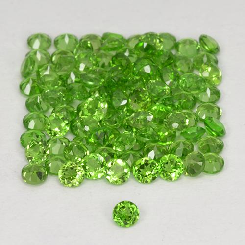 Achetez naturel 2.51ct Vert éclatant Diopside Chrome gems, Coupe roude, En provenance Russie chez GemSelect. En stock, livraison internationale!