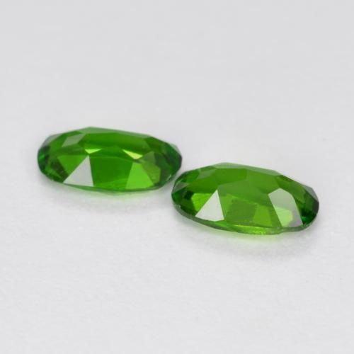 Achetez naturel 0,43ct vert diopside de chrome gems, coupe ovale, en provenance russie chez gemselect. en stock, livraison internationale!