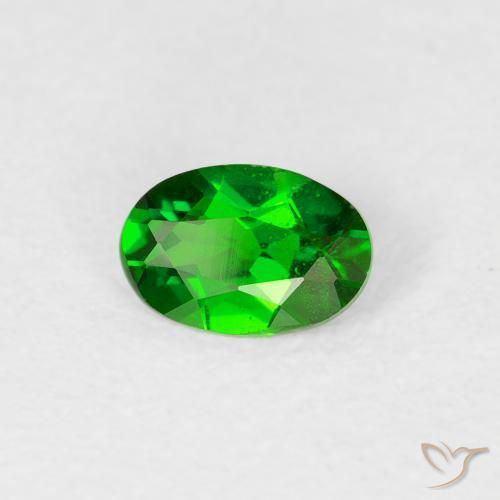 Diopside Chrome Vert clair naturelle Coupe ovale, 0.45 ct, VS