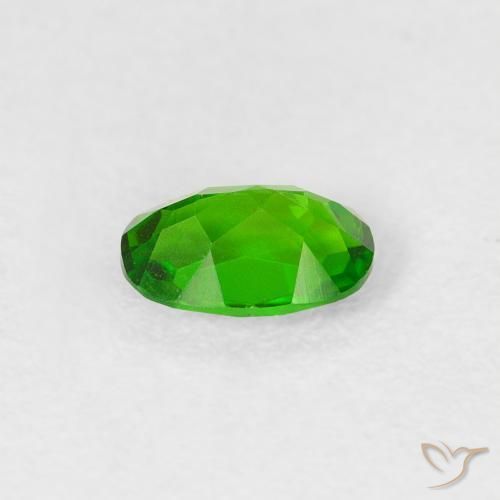 Diopside Chrome Vert intense naturelle ovale, 0.50 ct, VS