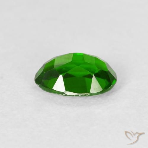 Diopside Chrome Vert intense naturelle ovale, 0.86 ct, VVS-VS