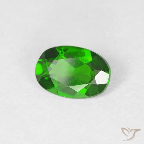 Diopside Chrome Vert foncé naturelle ovale, 0.47 ct, VVS-VS