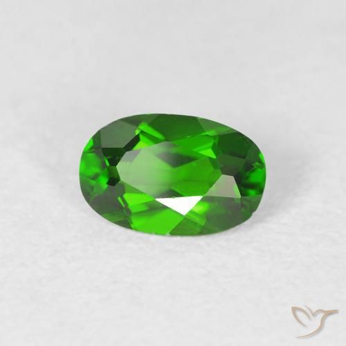 Diopside Chrome Vert foncé naturelle ovale, 0.46 ct, VVS-VS