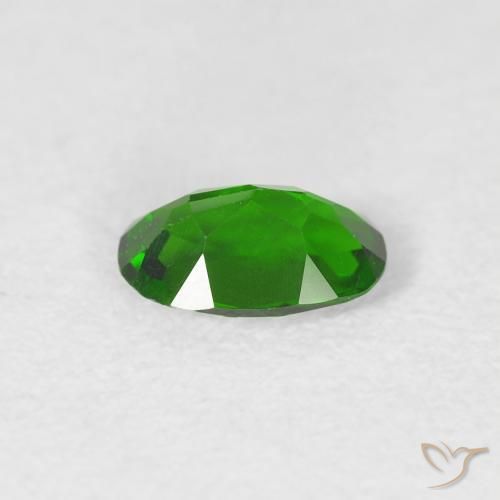 Diopside Chrome Vert foncé naturelle ovale, 0.46 ct, VVS-VS