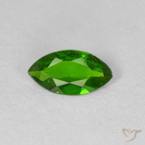 0.61ct Naturel Medium Dark-Green Diopside Chrome, Marquise, VS