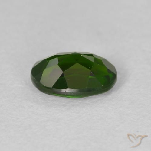 Diopside Chrome Vert foncé naturelle ovale, 0.89 ct, VVS-VS
