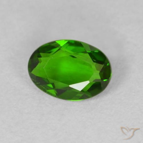 Diopside Chrome Medium Dark-Green naturelle ovale, 0.59 ct, VVS-VS