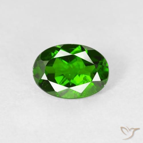 0.86ct Naturel Vert intense Diopside Chrome, ovale, VS-SI