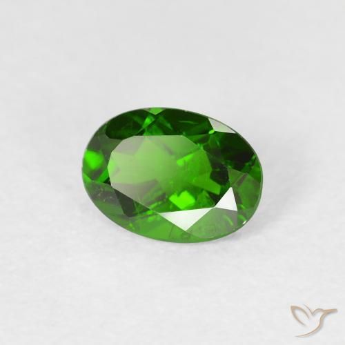 Diopside Chrome Vert intense naturelle ovale, 0.86 ct, VS-SI