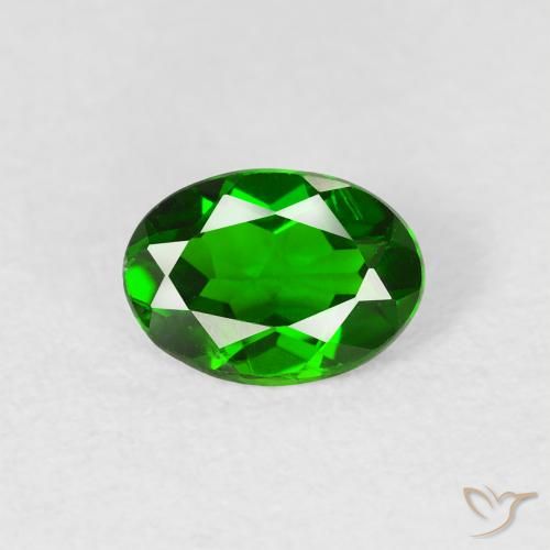 0.65ct Naturel Vert forêt clair Diopside Chrome, ovale, VS, Photo A