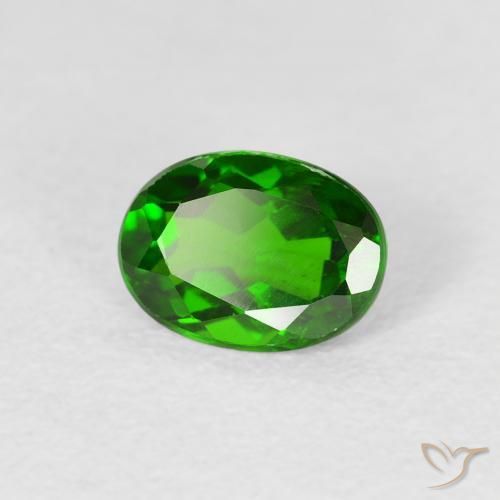 Diopside Chrome Vert forêt clair naturelle ovale, 0.86 ct, VS