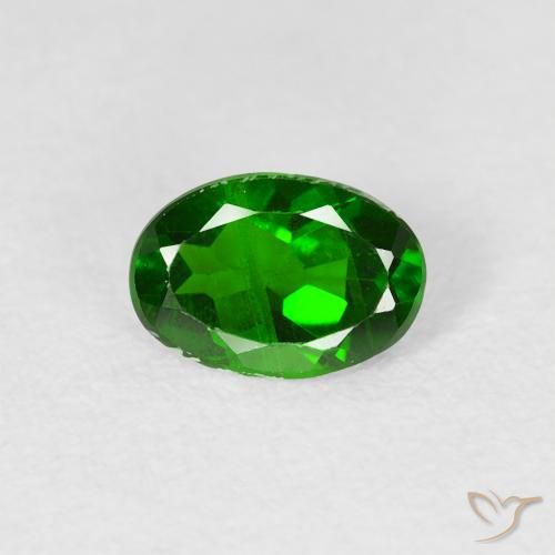 0.74ct Naturel Vert forêt clair Diopside Chrome, ovale, VS