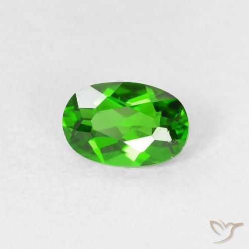 Diopside Chrome Vert intense naturelle ovale, 0.52 ct, VS