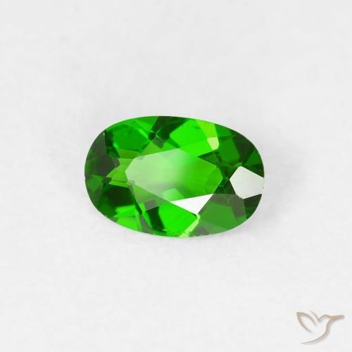 Diopside Chrome Vert forêt clair naturelle ovale, 0.43 ct, VS