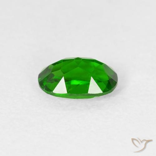 Diopside Chrome Vert intense naturelle ovale, 0.54 ct, VS