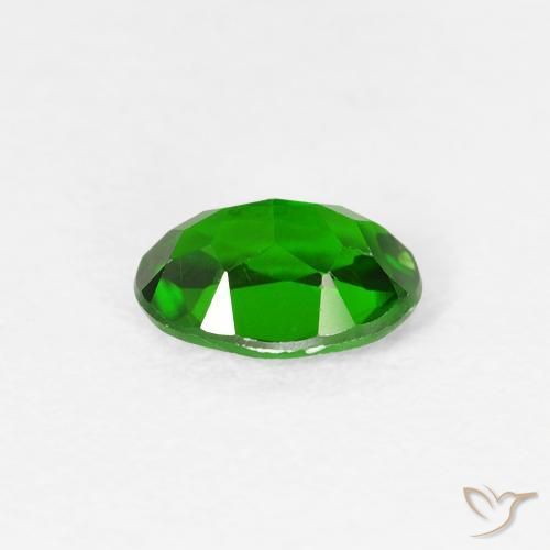 Diopside Chrome Vert intense naturelle ovale, 0.73 ct, VS