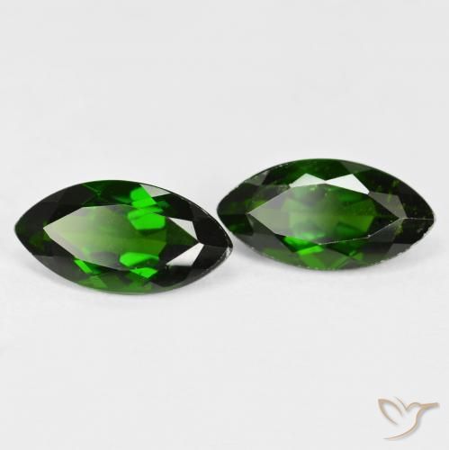 Shop natural 2.72ct Vert foncé Diopside Chrome gems, Marquise, from Russie at GemSelect. In stock, global shipping!
