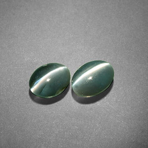 Achetez naturel ct vert chrysoberyl cat's eye gems, coupe ovale, en provenance inde chez gemselect. en stock, livraison internationale!