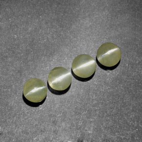 Achetez naturel ct vert chrysoberyl cat's eye gems, transparent, en provenance inde chez gemselect. en stock, livraison internationale!