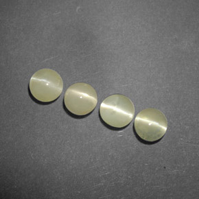 Achetez naturel ct vert chrysoberyl cat's eye gems, transparent, en provenance inde chez gemselect. en stock, livraison internationale!