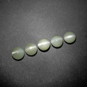 Achetez naturel ct vert chrysoberyl cat's eye gems, transparent, en provenance inde chez gemselect. en stock, livraison internationale!