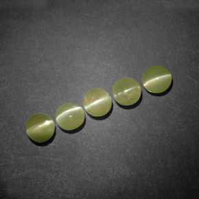 Achetez naturel ct vert chrysoberyl cat's eye gems, transparent, en provenance inde chez gemselect. en stock, livraison internationale!