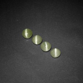 Achetez naturel ct vert chrysoberyl cat's eye gems, transparent, en provenance inde chez gemselect. en stock, livraison internationale!