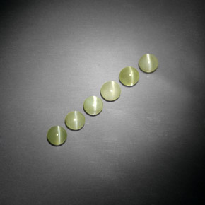 Achetez naturel ct vert chrysoberyl cat's eye gems, transparent, en provenance inde chez gemselect. en stock, livraison internationale!
