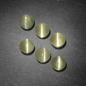 Achetez naturel ct vert chrysoberyl cat's eye gems, transparent, en provenance inde chez gemselect. en stock, livraison internationale!