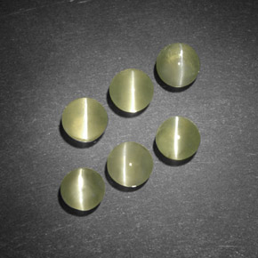 Achetez naturel ct vert chrysoberyl cat's eye gems, transparent, en provenance inde chez gemselect. en stock, livraison internationale!
