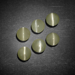 Achetez naturel ct vert chrysoberyl cat's eye gems, transparent, en provenance inde chez gemselect. en stock, livraison internationale!