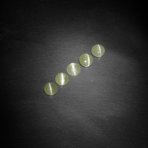 Achetez naturel ct Vert jaunâtre Oeil de Chat Chrysobéryl gems, Transparent, En provenance Inde chez GemSelect. En stock, livraison internationale!