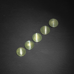 Achetez naturel ct vert chrysoberyl cat's eye gems, transparent, en provenance inde chez gemselect. en stock, livraison internationale!