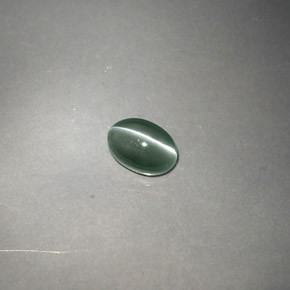 Oeil de Chat Chrysobéryl Vert naturelle Transparent, 0.68 ct, Transparent / Translucide