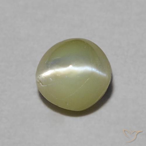 Oeil de Chat Chrysobéryl Vert jaunâtre naturelle Coupe roude, 0.37 ct, Translucide