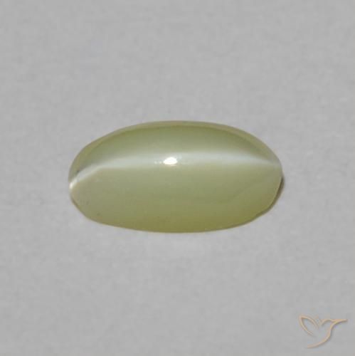 Oeil de Chat Chrysobéryl Vert jaunâtre naturelle ovale, 0.31 ct, Translucide